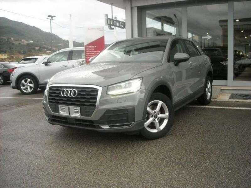 Grigio Usata 2020 Audi Q2 Business SUV | 23.000 € (Buon prezzo) - Immagine 1/4