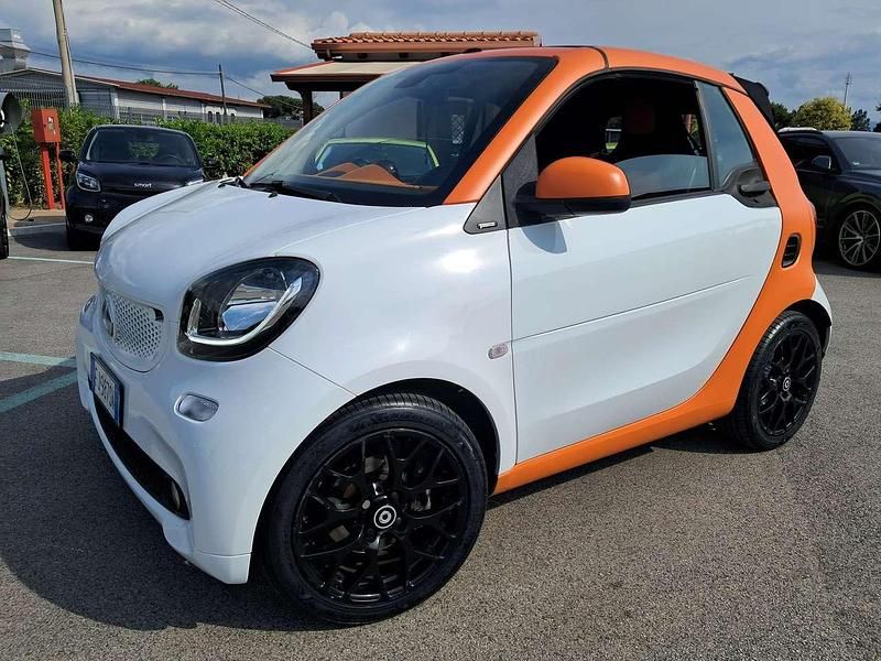 Bianco Usata 2017 Smart ForTwo Cabrio Brabus Cabrio | 12.900 € (Super prezzo) - Immagine 1/4