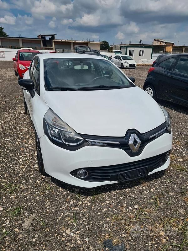 Usata Renault Clio IV 90 CV (66 kW) 2013 Bianco Berlina
