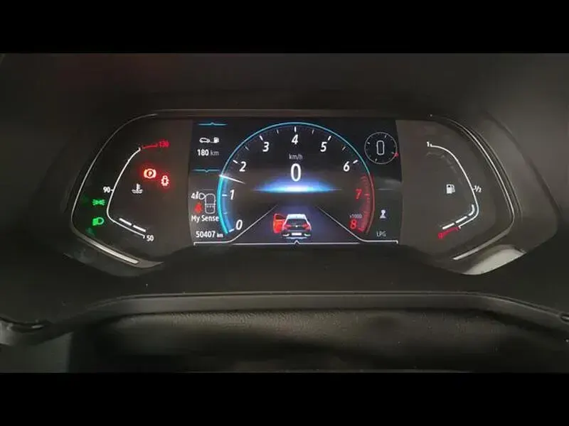 Usata Renault Captur Techno 101 CV (74 kW) 2023 Grigio chiaro SUV
