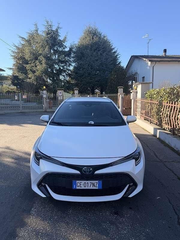 Usata Toyota Corolla 98 CV (72 kW) 2021 Station wagon