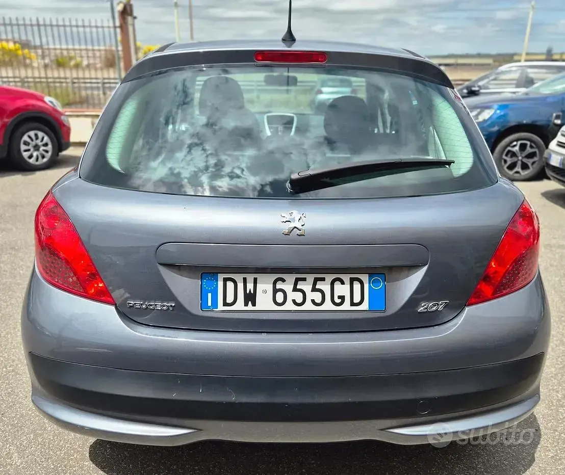 Usata Peugeot 207 68 CV (50 kW) 2009 Grigio Berlina