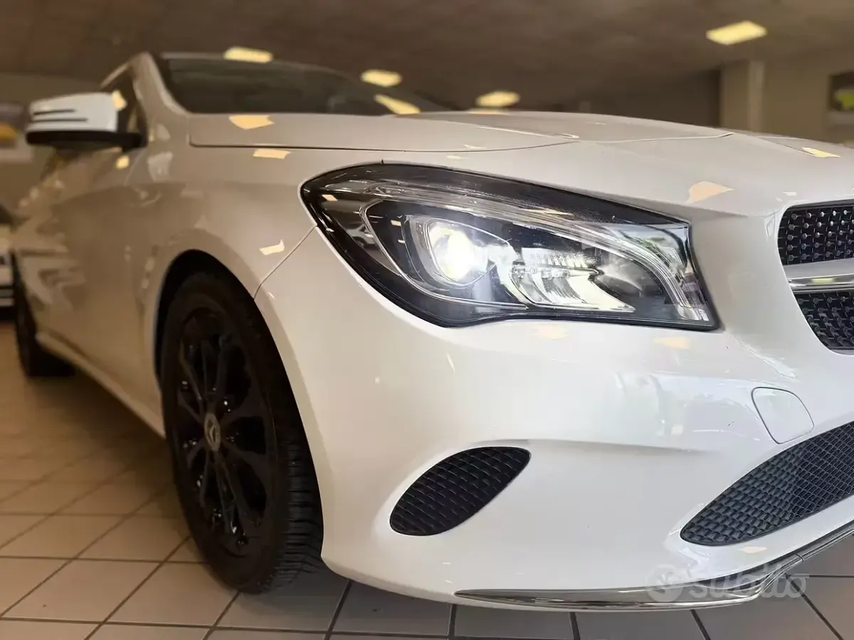 Usata Mercedes CLA200 Executive 150 CV (110 kW) 2019 Bianco Coupé