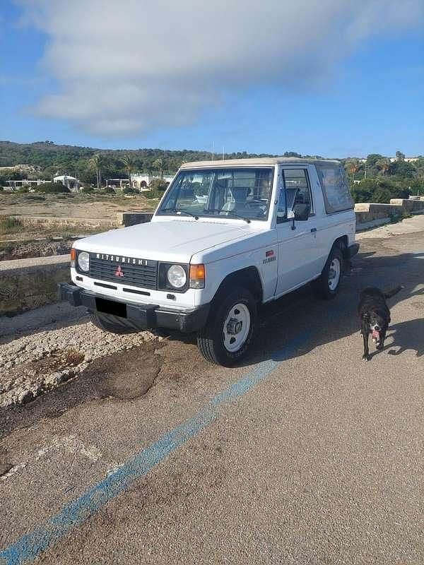 Usata Mitsubishi Pajero 84 CV (61 kW) 1985 Bianco SUV