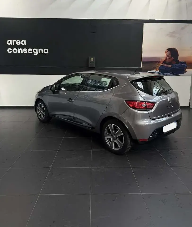 Usata Renault Clio IV 73 CV (53 kW) 2015 Other Berlina