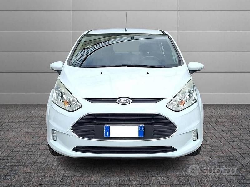 Begagnad Ford B-MAX 90 HK (66 kW) 2013 Vit Minibuss