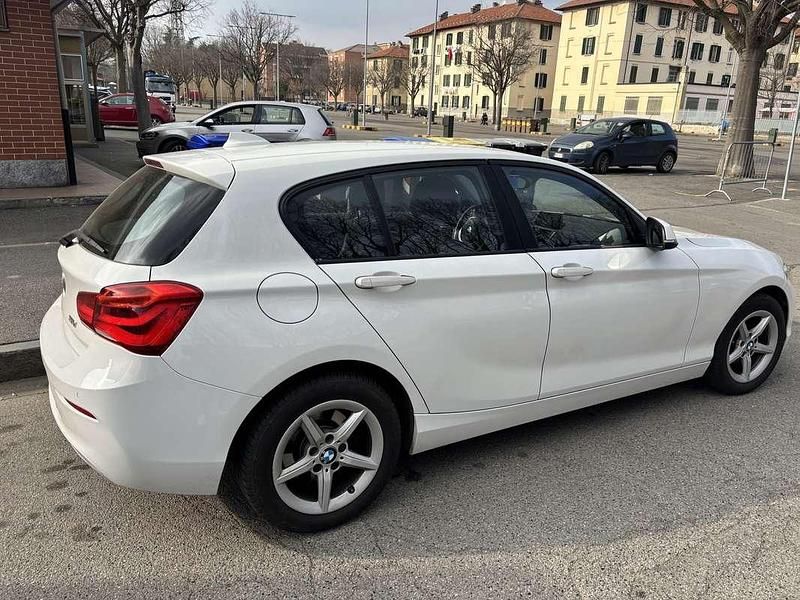 Usata BMW 118 Efficient Dynamics 150 CV (110 kW) 2015 Bianco Utilitaria