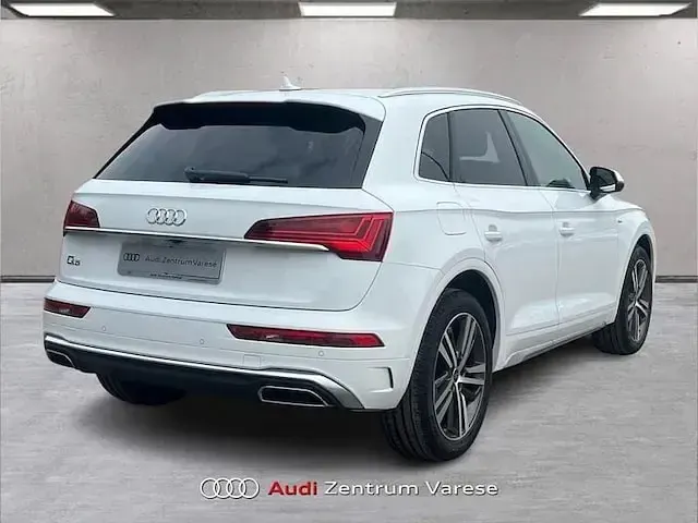 Usata Audi Q5 Ambiente 163 CV (119 kW) 2024 Bianco arkona SUV