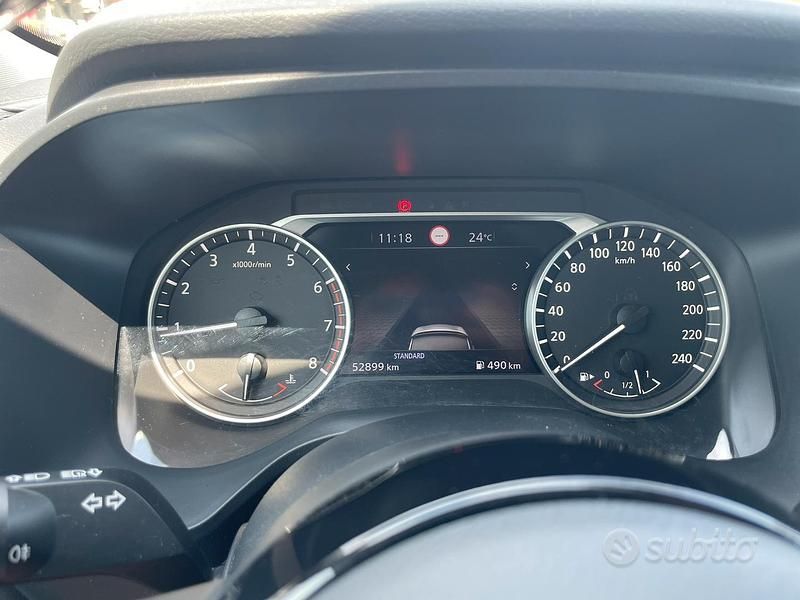 Usata Nissan Qashqai Acenta Premium 140 CV (102 kW) 2021 Nero SUV