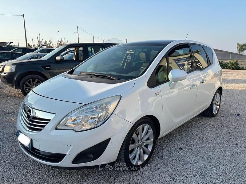 Usata Opel Meriva 110 CV (80 kW) 2010 Monovolume