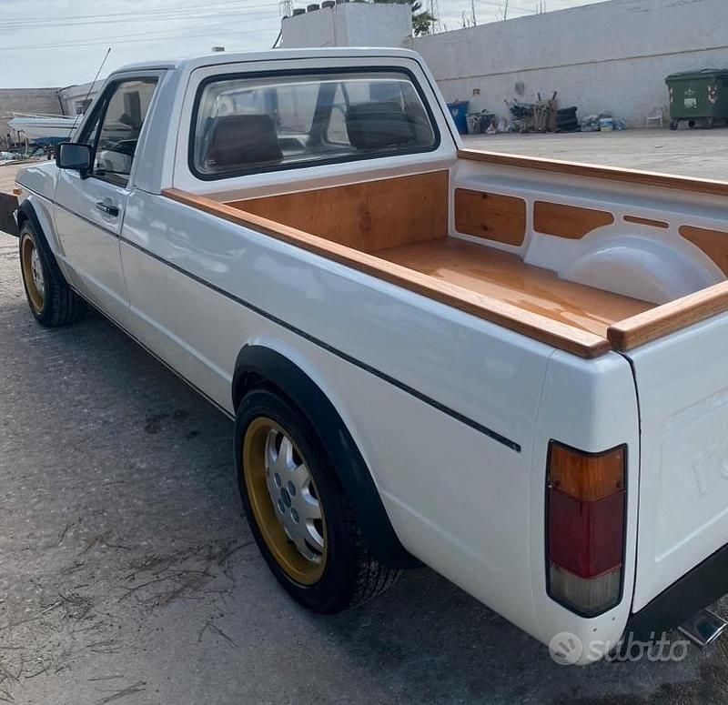 Begagnad VW Caddy 1970 Vit Minibuss