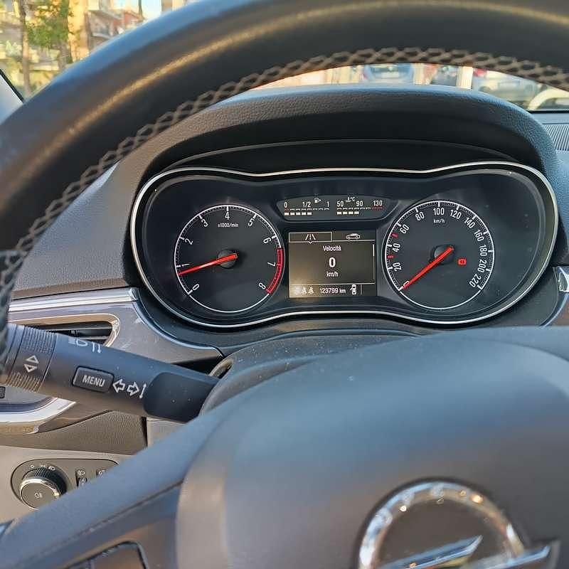 Usata Opel Corsa Cosmo 90 CV (66 kW) 2017 Berlina