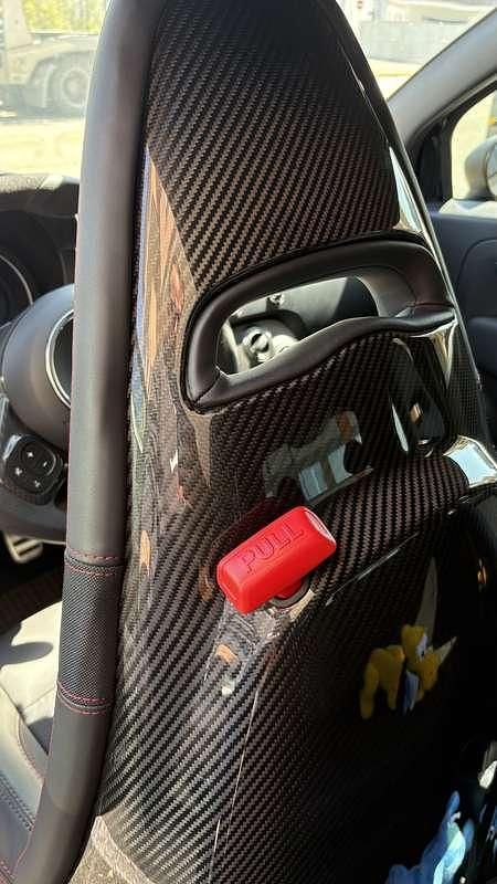 Usata Abarth 695 Competizione 179 CV (131 kW) 2024 Utilitaria