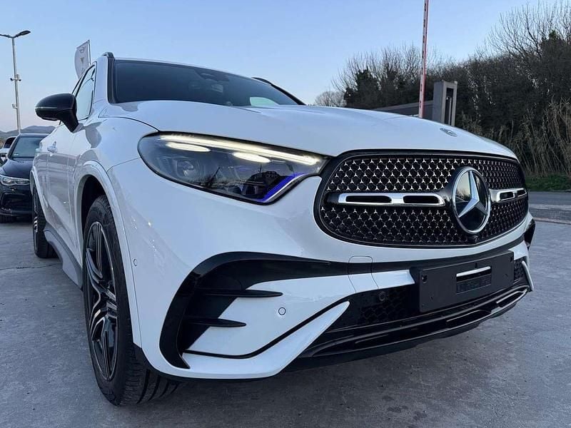 Usata Mercedes GLC220 Premium 197 CV (144 kW) 2022 Nero metallizzato SUV