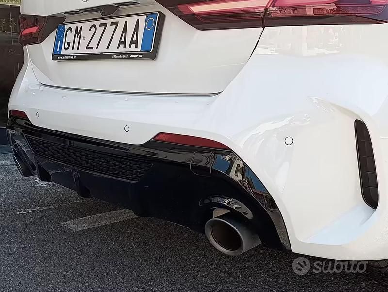 Usata BMW M135 Comfort Edition 306 CV (225 kW) 2022 Bianco Utilitaria