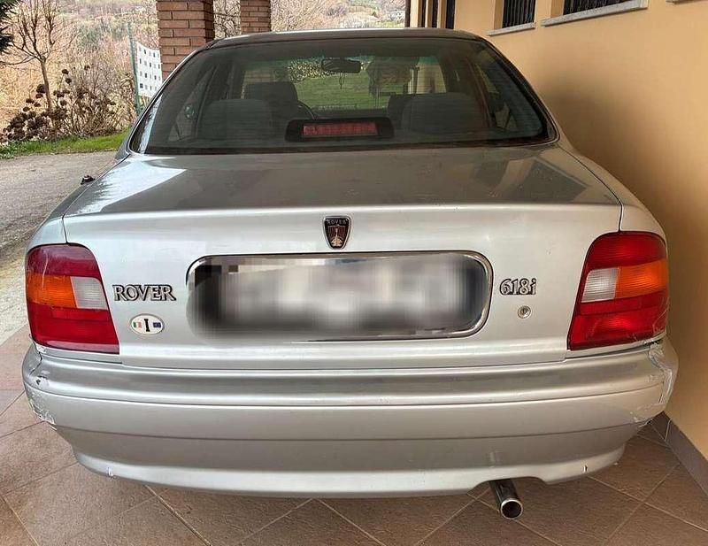 Usata Rover 618 116 CV (85 kW) 1996 Argento Berlina