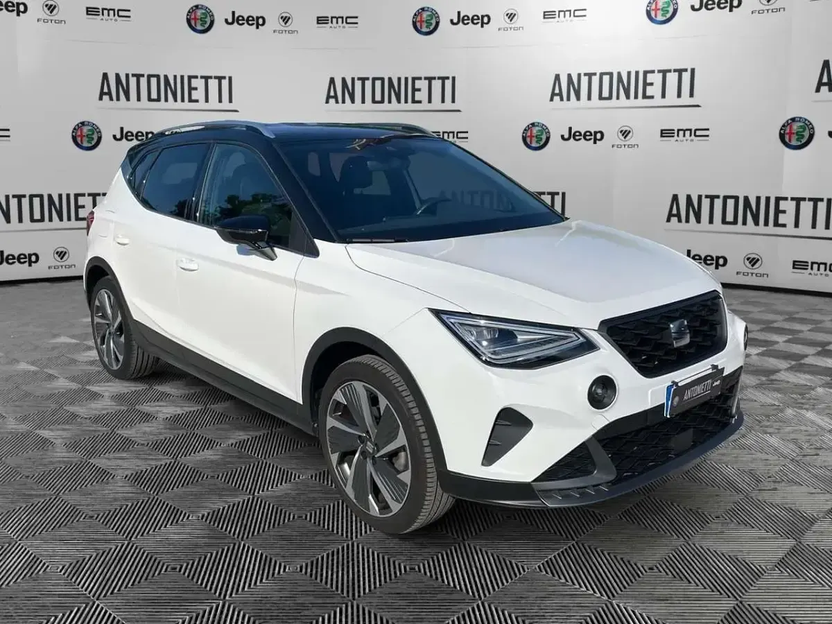 Usata Seat Arona FR 110 CV (80 kW) 2023 Bianco SUV