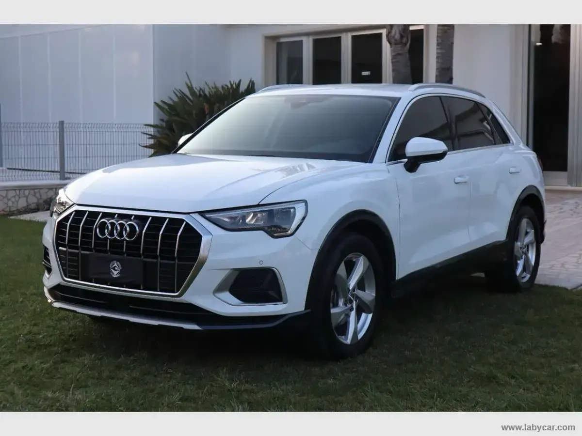 Usata Audi Q3 Advanced 150 CV (110 kW) 2019 Bianco SUV