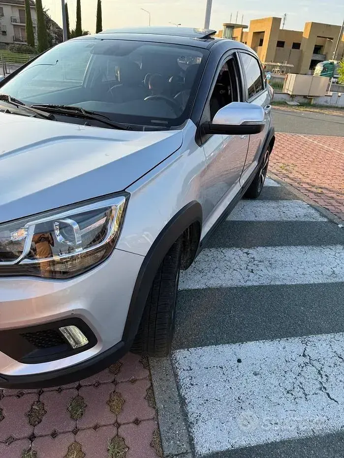 Usata DR DR3 106 CV (77 kW) 2019 Grigio SUV