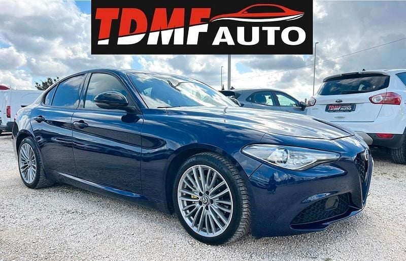Usata Alfa Romeo Giulia Super 150 CV (110 kW) 2017 Blu Berlina