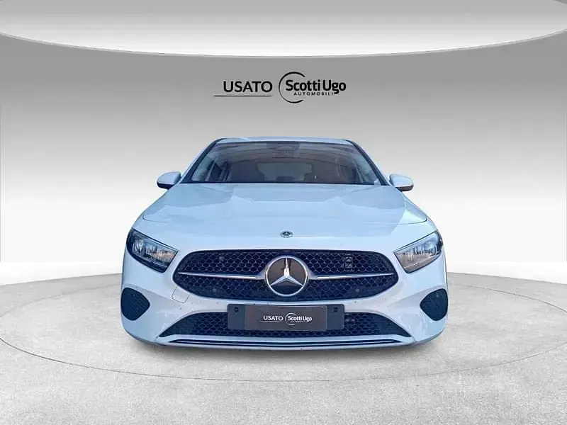 Usata Mercedes A180 Advanced Plus 116 CV (85 kW) 2023 Utilitaria