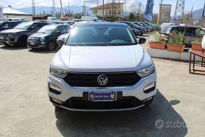 Usata VW T-Roc Style 117 CV (86 kW) 2020 Grigio chiaro SUV