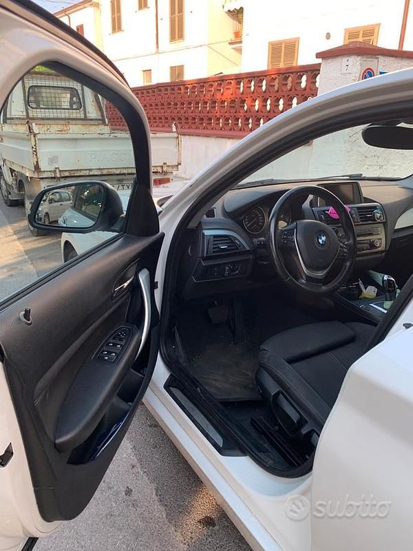 Usata BMW 118 150 CV (110 kW) 2015 Bianco Utilitaria