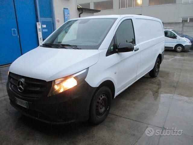 Usata Mercedes Vito 135 CV (99 kW) 2018 Bianco Furgone