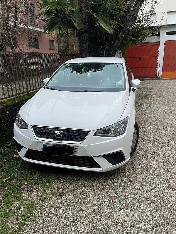 Usata Seat Ibiza 95 CV (69 kW) 2021 Bianco Utilitaria