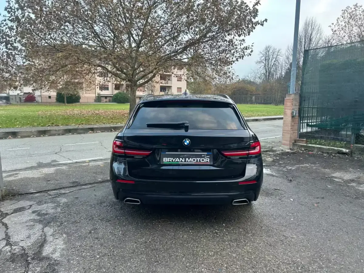 Usata BMW 520 190 CV (139 kW) 2021 Nero Station wagon