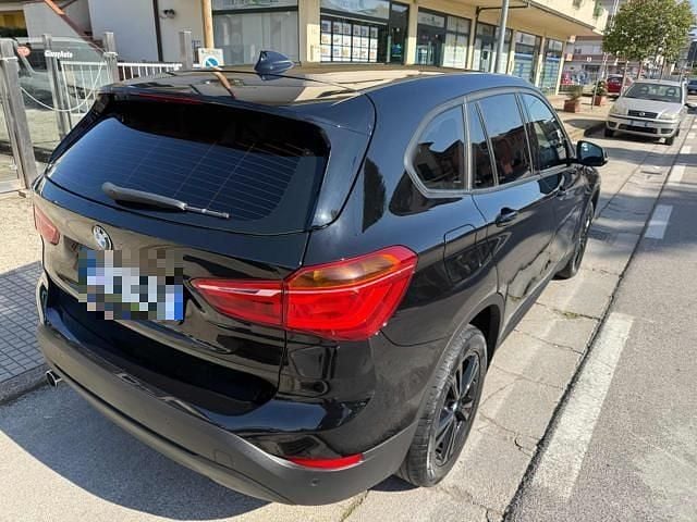 Usata BMW X1 150 CV (110 kW) 2016 Nero SUV
