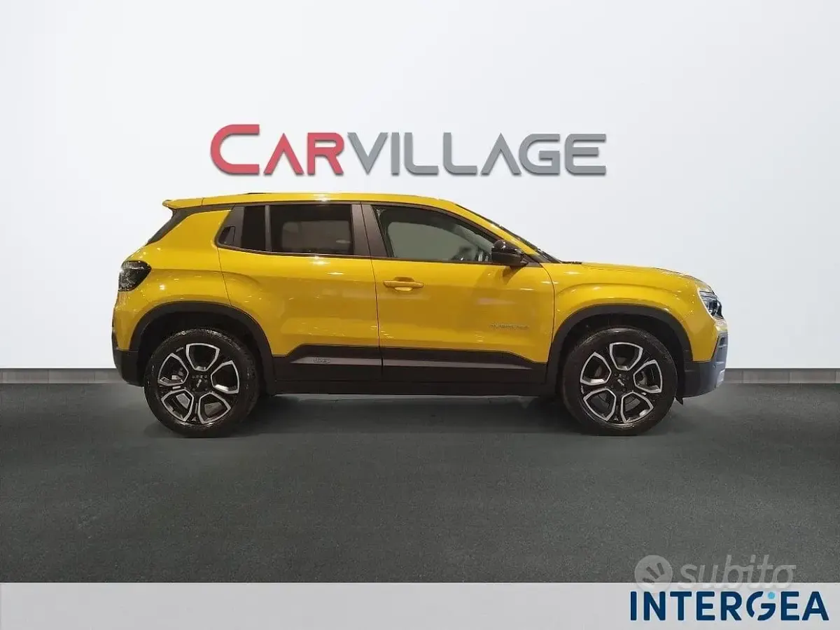 Usata Jeep Avenger Summit 101 CV (74 kW) 2025 SUV