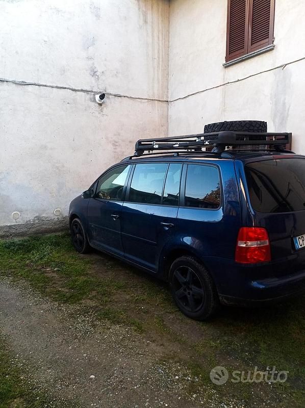 Usata VW Touran 2005 Blu Monovolume