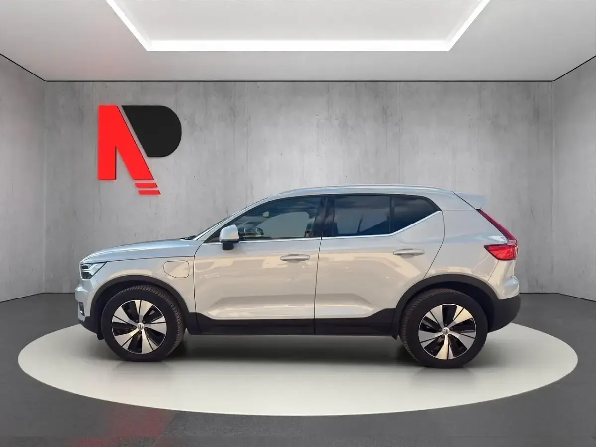 Usata Volvo XC40 Inscription 179 CV (131 kW) 2021 Grigio SUV