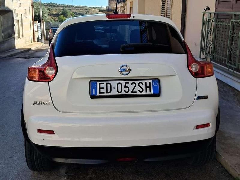 Usata Nissan Juke Visia 110 CV (80 kW) 2011 Bianco SUV