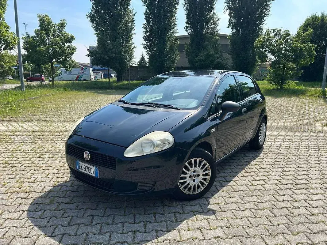Usata Fiat Punto Evo Active 69 CV (50 kW) 2011 Blu/azzurro Utilitaria