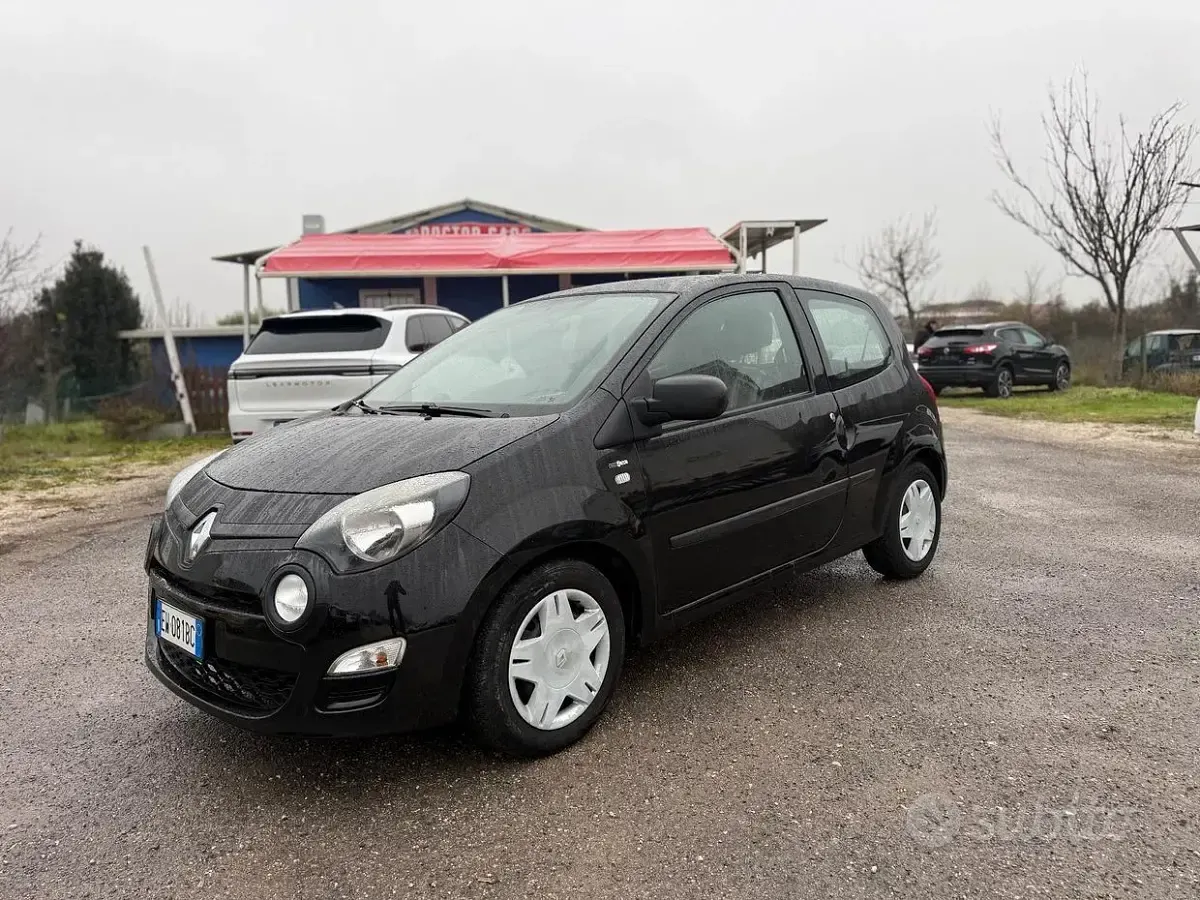 Gebraucht Renault Twingo Night&Day 75 PS (55 kW) 2014 Schwarz Kleinwagen