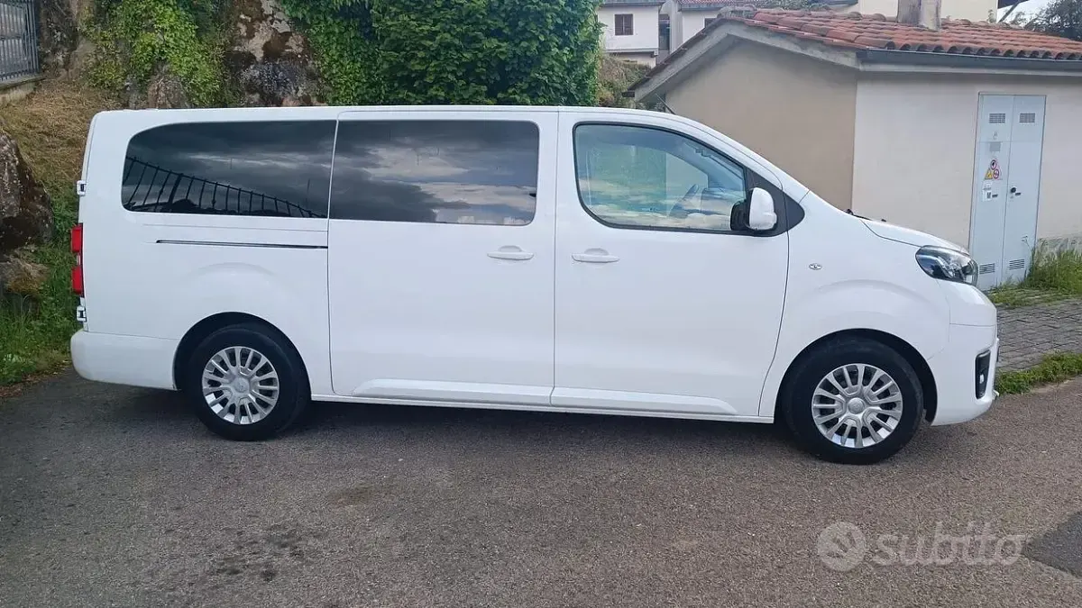 Usata Toyota Proace Verso 150 CV (110 kW) 2018 Bianco Station wagon