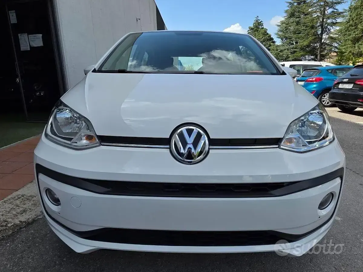 Usata VW up! move up! 68 CV (50 kW) 2019 Bianco Utilitaria