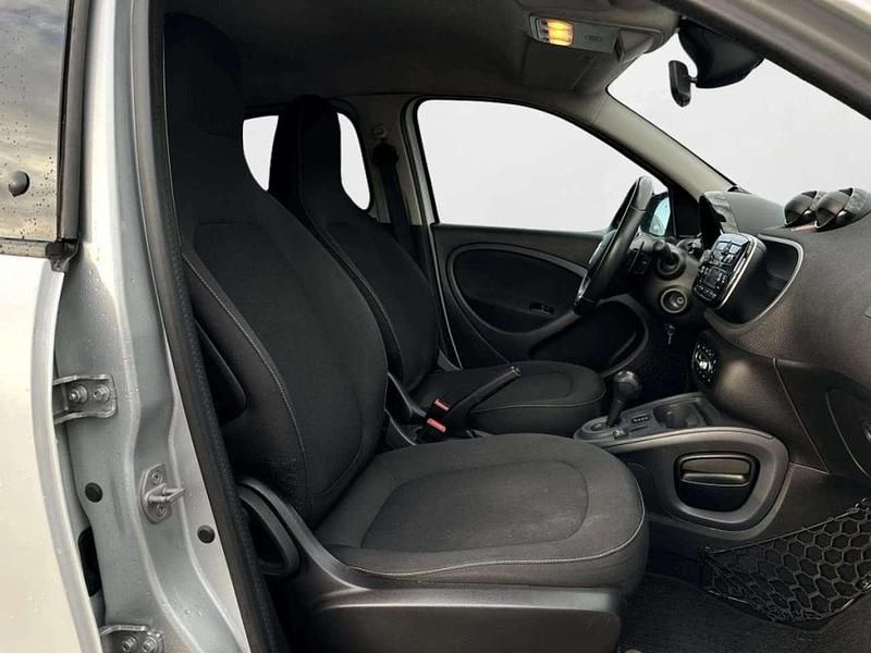 Usata Smart ForFour Prime 90 CV (66 kW) 2018 Bianco Utilitaria