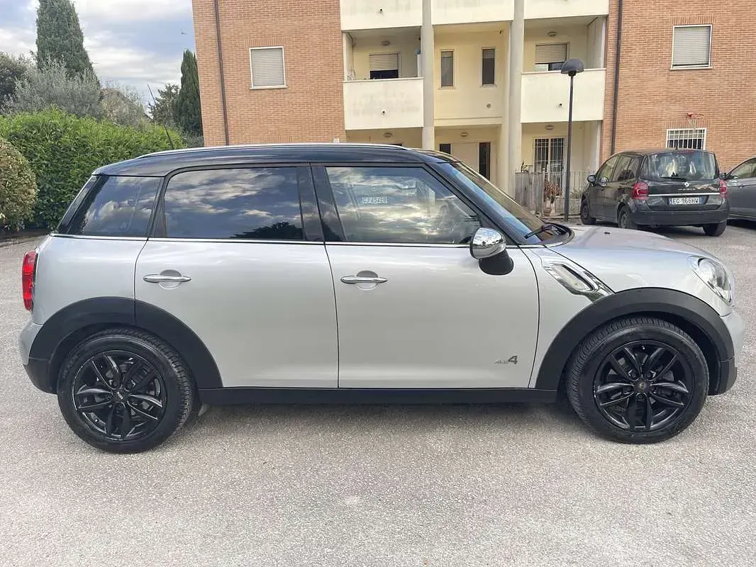 Second-hand Mini Cooper D Countryman 111 CP (81 kW) 2011 SUV