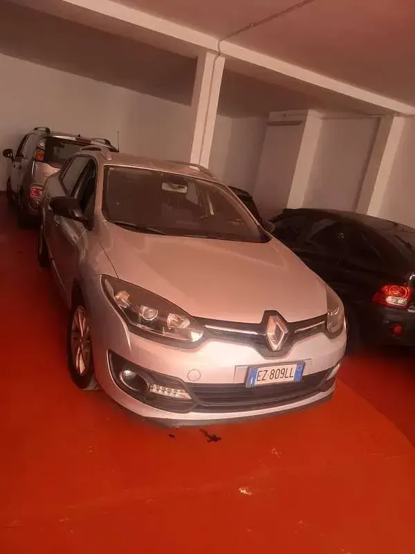 Usata Renault Mégane GrandTour 106 CV (77 kW) 2015 Station wagon