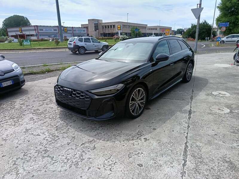 Nuova Audi A5 S-Line 204 CV (150 kW) 2025 Nero Coupé