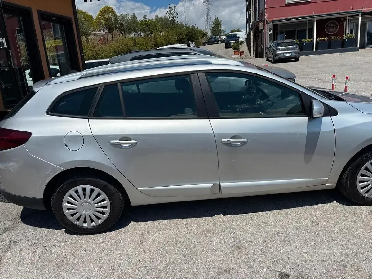 Usata Renault Mégane GrandTour 110 CV (80 kW) 2015 Other Station wagon