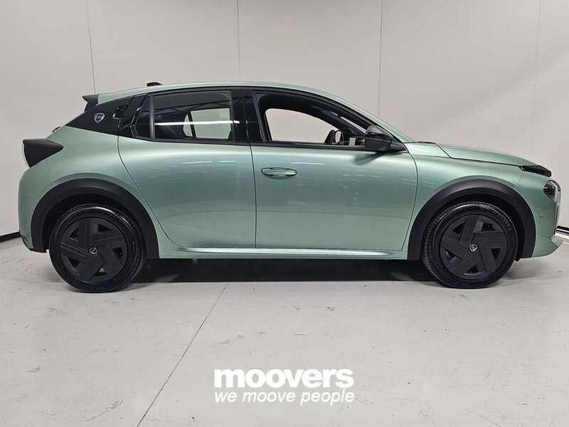 Nuova Lancia Ypsilon 101 CV (74 kW) 2025 Verde giada Utilitaria