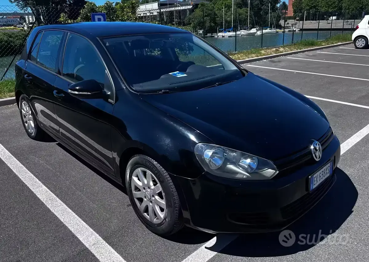 Usata VW Golf VII 105 CV (77 kW) 2012 Nero Berlina
