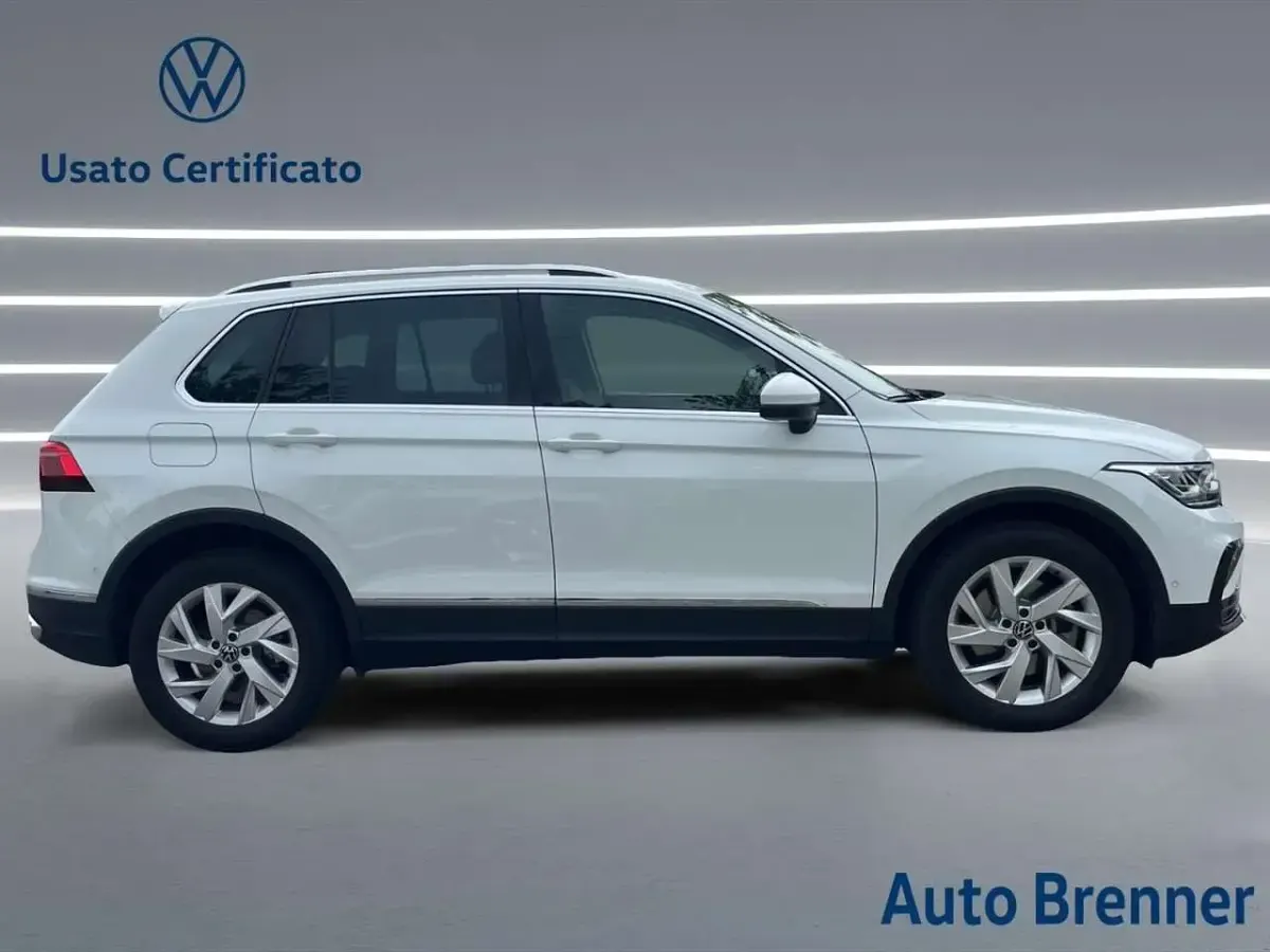 Usata VW Tiguan Elegance 245 CV (180 kW) 2023 Bianco SUV