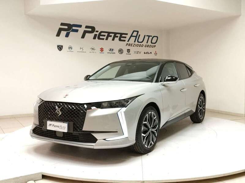 Grigio cristallo Usata 2022 DS Automobiles DS4 Crossback Performance SUV | 24.900 € (Buon prezzo) - Immagine 1/4