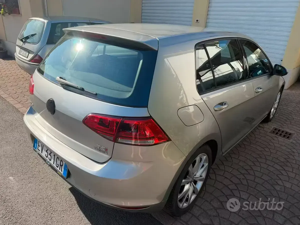 Usata VW Golf VII 122 CV (89 kW) 2014 Grigio Berlina