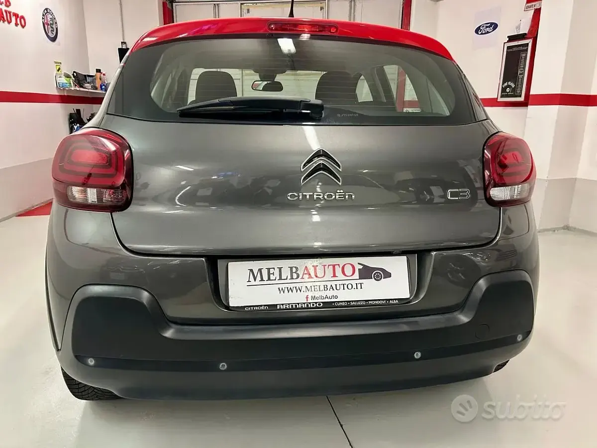 Usata Citroën C3 Shine 75 CV (55 kW) 2018 Grigio Utilitaria
